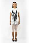 Shop_Huemn_White Cotton Round Neck Horse Print Top _Online_at_Aza_Fashions