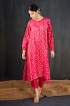 Buy_Tuli_Fuchsia Chanderi, Cotton, Silk Surkhi Anar Floral Jacquard Kurta And Pant Set _at_Aza_Fashions