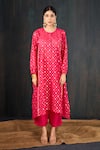 Tuli_Fuchsia Chanderi, Cotton, Silk Surkhi Anar Floral Jacquard Kurta And Pant Set _at_Aza_Fashions