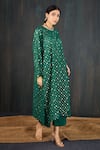 Buy_Tuli_Green Chanderi, Cotton, Silk Panna Jacquard Woven Kurta And Pant Set With Inner _Online_at_Aza_Fashions