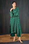 Tuli_Green Chanderi, Cotton, Silk Panna Jacquard Woven Kurta And Pant Set With Inner _at_Aza_Fashions