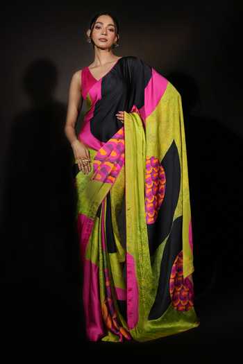 PinkGreenBlack