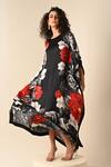 Buy_ISADAA BY ROTNA DUTT_Black Georgette Round Neck Digital Print Satin Kaftan _at_Aza_Fashions