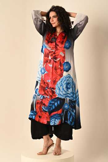 Buy_ISADAA BY ROTNA DUTT_Blue Georgette, Satin Split V-neck Digital Printed Ombre Kurta And Pant Set _at_Aza_Fashions