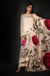 Buy_ISADAA BY ROTNA DUTT_Cream Satin, Organza Digital Printed Floral Dupatta _Online_at_Aza_Fashions