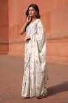 Buy_Naintara Bajaj_Off White Chinon, Brocade V-neck Floral Print Pre-draped Saree With Blouse 