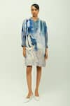 Buy_OFRIDA_Blue Mandarin Collar Whim Dobby Abstract Print Dress _at_Aza_Fashions