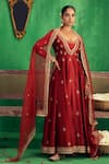 Buy_Jigar Mali_Maroon Chanderi Embroidery, Zari Sweetheart Neck Anarkali Churidar Set _at_Aza_Fashions