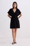 Buy_Reistor_Black Crepe V-neck Drawstring Waist Dress 