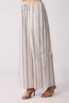 Buy_Reistor_Off White Cotton Striped Organic Wide Legged Pant 