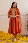 Buy_ASRUMO_Rust Chanderi, Organza Embroidery, Zari, Lace Split V-neck And Taari Kurta Set _at_Aza_Fashions