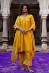 Buy_Charu Makkar_Mustard Silk, Shantoon, Organza Embroidery, Zari V-neck Wamiqa Kurta Set 