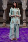 Buy_Charu Makkar_Green Silk Embroidery Split V-neck Nikki Kurta Set _at_Aza_Fashions