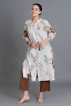 Buy_Khat_Off White Handloom Cotton Mandarin Collar Earthy Brown Print Kurta And Pant Set _at_Aza_Fashions