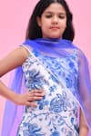 Bannhi By Priyanka Rathore_White Chanderi, Net Piping And Blue Floral Print Kurta Set _at_Aza_Fashions