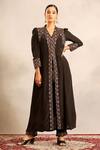 Buy_Sejal Kamdar_Black Crepe Embroidery V-neck Ajrakh Embellished V Slit Kurta And Pant _at_Aza_Fashions