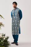 Buy_Wabi Sabi By Anshum-Ritesh_Teal Chanderi Embroidery Shalimar Bagh Kurta And Pyjama Set _at_Aza_Fashions