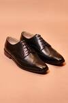 Buy_Dmodot_Black Carbo Nero Leather Lace-up Oxford Shoes _at_Aza_Fashions