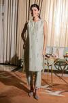 Buy_Summer By Priyanka Gupta_Green Chanderi, Silk Embroidery, Tassels Round Neck Noor E Bow Kurta Pant Set _at_Aza_Fashions