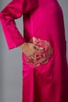 Buy_Vasstram_Pink Silk Zari Round Neck Geet Banarasi Kurta With Pant 