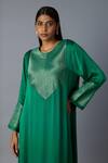 Buy_Vasstram_Green Modal, Satin, Silk Zari, Embroidery Round Rasna Banarasi Kurta And Pant Set _Online_at_Aza_Fashions