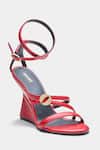 Oroh_Red Buckles Angelina Strappy Wedge Sandals _Online