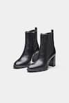 Buy_Oroh_Black Amaia Smooth Design Block Heel Ankle Boots _Online
