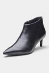 Buy_Oroh_Black Alicia Pointed Toe Kitten Heel Ankle Boots 