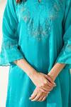 Buy_Mushio_Turquoise Chanderi Embroidery Keyhole , Round Organza Ruksaar Kurta 