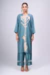 Buy_Divyam Mehta_Blue Embroidery Round Neck Floral Kurta And Pant Set _Online_at_Aza_Fashions