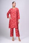 Buy_Divyam Mehta_Red Round Neck Floral Print Kurta And Pant Set _at_Aza_Fashions