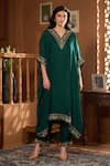 Buy_Taroob_Emerald Green Silk Organza Embroidery V-neck Hand Embellished Kurta And Pant Set _at_Aza_Fashions