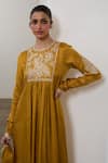 Buy_Sheela Suthar_Mustard Silk, Organza Embroidery, Sequins, Ek Taar Resham And Badla Kurta Set 