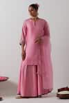 Buy_Vinusto_Pink Chanderi, Silk Embroidery, Zari Split V-neck Floral Kurta Palazzo Set _at_Aza_Fashions