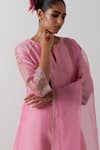 Buy_Vinusto_Pink Chanderi, Silk Embroidery, Zari Split V-neck Floral Kurta Palazzo Set _Online_at_Aza_Fashions