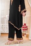 Daljit Sudan_Black Crepe Embroidery V-neck Tilla Phiran Kurta And Pant Set _at_Aza_Fashions