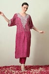 Buy_OHH CROW_Magenta Chanderi Silk Embroidery, Zari V-neck Bandhani Kaftan And Pant Set _at_Aza_Fashions