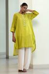 Buy_Eeda_Green Chanderi Silk Sequins Round Neck High-low And Chain Detail Kurta _at_Aza_Fashions