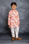 Buy_JILMIL DREAMWEAR_Multi Color Cotton, Linen Digital Printed Kurta And Pant Set _at_Aza_Fashions