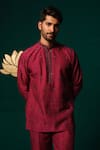 Niloufer By Aasif Ally_Maroon Silk Embroidery Zardozi Handwork Short Kurta And Pant Set _Online_at_Aza_Fashions