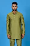 Buy_Sayisha_Green Silk Straight Kurta _at_Aza_Fashions