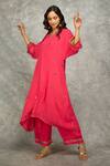Buy_Tanu Malhotra_Fuchsia Crepe Mirrors V-neck High-low Kaftan Kurta And Pant Set 