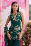 Buy_Seema Thukral_Emerald Green Georgette, Satin, Organza Embroidery Round Neck Rashi Kurta Set _Online_at_Aza_Fashions