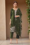 Buy_Samyukta Singhania_Green Velvet Embroidery Round Neck Heavy Kurta Set With Dupatta _at_Aza_Fashions