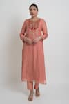 Sinjhar_Peach Chanderi, Silk Organza Embroidery, Zari, Tassels Kurta, Pant And Dupatta Set _Online_at_Aza_Fashions