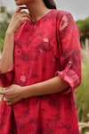 Buy_Vaayu_Pink Muslin, Cotton Round Neck Rosewood Bloom Kurta And Pant Set _Online_at_Aza_Fashions