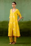 Buy_Shyam Narayan Prasad_Yellow Silk, Brocade, Organza Embroidery V-neck Vibrant Kurta Set 