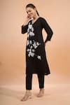 Naintara Bajaj_Black Linen Embroidery, Lace V-neck Floral Kurta And Pant Set _Online_at_Aza_Fashions