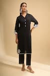 Buy_Naintara Bajaj_Black Linen Embroidery Split V-neck Scallop Kurta And Pant Set _Online_at_Aza_Fashions