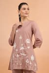 Naintara Bajaj Pink Cotton, Linen Embroidery V-neck Floral Kurta And Pant Set at Aza Fashions Naintara Bajaj_Pink Cotton, Linen Embroidery V-neck Floral Kurta And Pant Set _at_Aza_Fashions